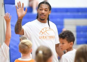 Tennessee Basketball 5-Star Guard Zakai Zeigler Commits to Kentucky’s Mark Pope Program….