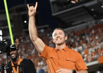 BREAKING: Former Longhorns Legend Colt McCoy speaks out against Texes Coach Steve Sarkisian  “ This is disrespectful