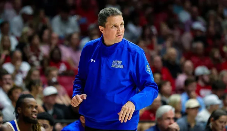 Breaking News: College Basketball Landscape Is Witnessing Significant Coaching Shifts