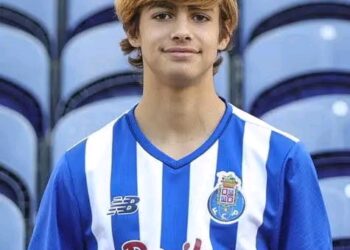 Affare fatto: Rodrigo Mora completa il trasferimento da 48 milioni di euro al Milan – Fabrizio Romano riferisce