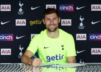 Done: Ben Davies ‘to make final decision on Tottenham future after talks’…….