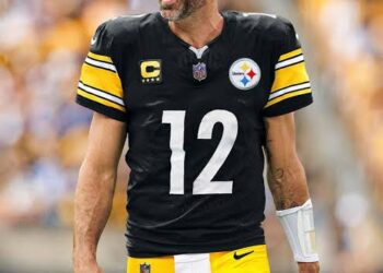 ESPN SHOCKER: Pittsburgh Steelers QB Aaron Rodgers Stuns National Football League (NFL) World—Declines $9.5M NIL Deal from New York Jets to Succeed Carson Beck! Already Secured $2.1M in December, But Chooses Loyalty to the Steelers Over Bigger Payday—A Bold Move in Today’s Chaotic NIL Landscape….     read more…