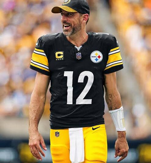 ESPN SHOCKER: Pittsburgh Steelers QB Aaron Rodgers Stuns National Football League (NFL) World—Declines $9.5M NIL Deal from New York Jets to Succeed Carson Beck! Already Secured $2.1M in December, But Chooses Loyalty to the Steelers Over Bigger Payday—A Bold Move in Today’s Chaotic NIL Landscape….     read more…