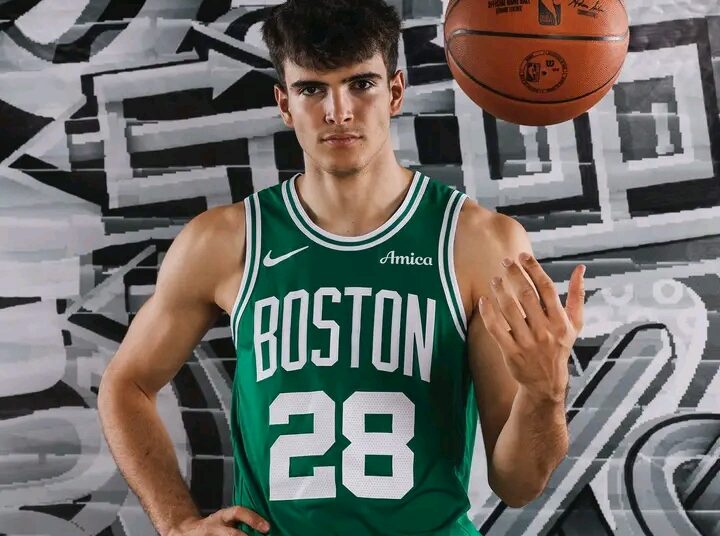 DONE DEAL: Hugo González Re-Signs a 4-years Contract With Boston Celtics as the new General point guard. $68,364,000 Million and guarantee of…. See mor