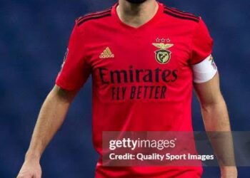 BOAS NOTÍCIAS: Luis Miguel Afonso Fernandes, conhecido como Pizzi, retorna ao S.L. Benfica como novo capitão adjunto para impulsionar o time rumo ao título de campeão…